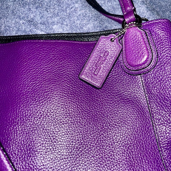 ✨ Coach Edie 31 Purple Pebbled Leather Shoulder Bag / Tote ✨ - Picture 5 of 7